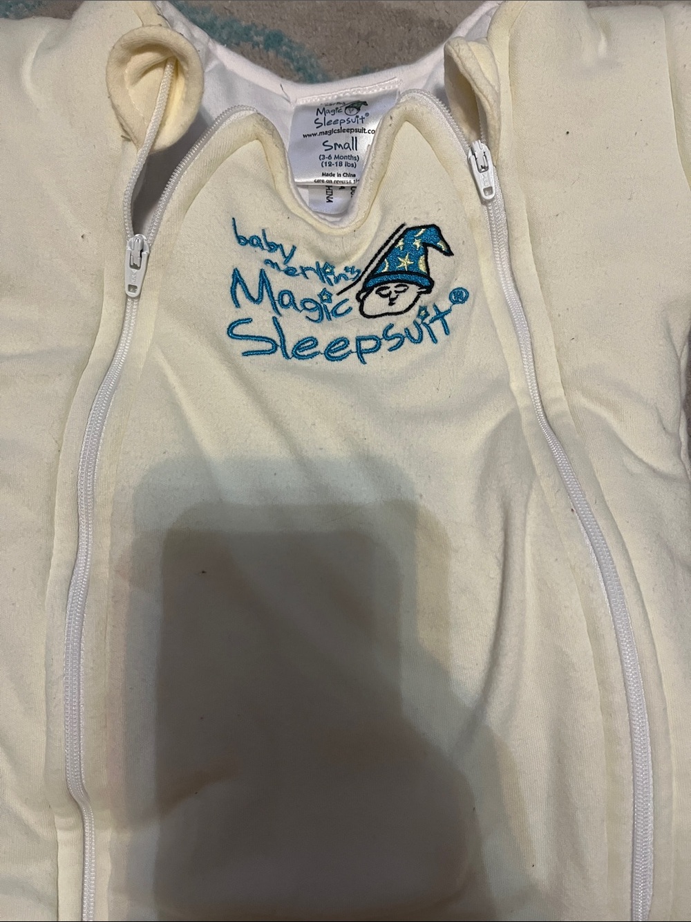 Magic Sleepsuit Cream Sleepsuit - Small 3-6 months - Used